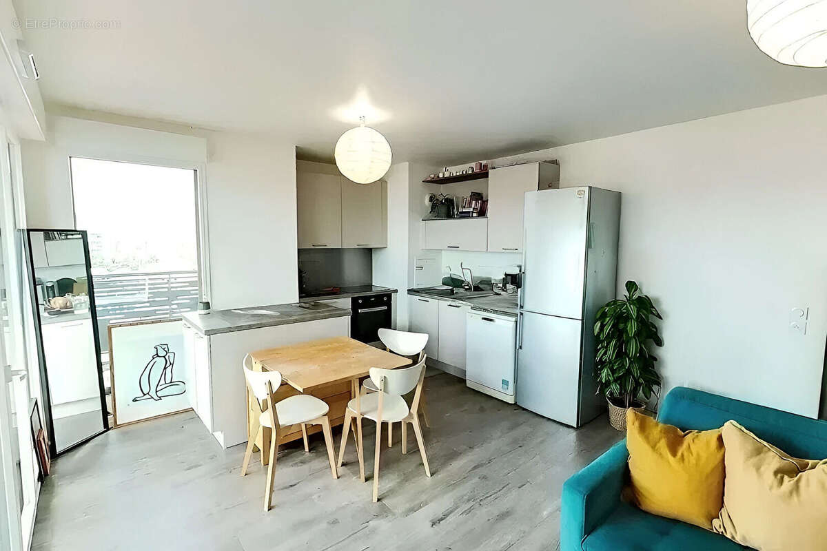 Appartement à ASNIERES-SUR-SEINE