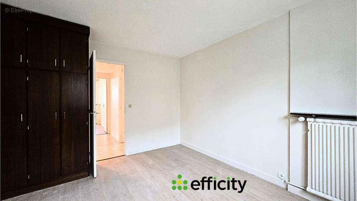Appartement à FONTENAY-SOUS-BOIS