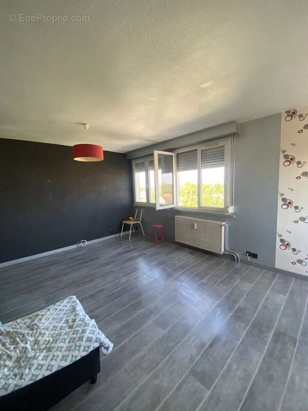 Appartement T4 de 75m² avec Garage - photo 2