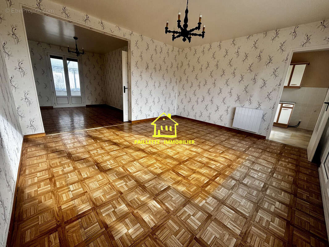 Maison à MONTIVILLIERS