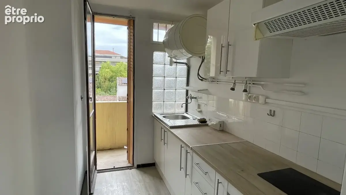T1 traversant de 27 m2 avec balcon   2ᵉ étage - photo 2