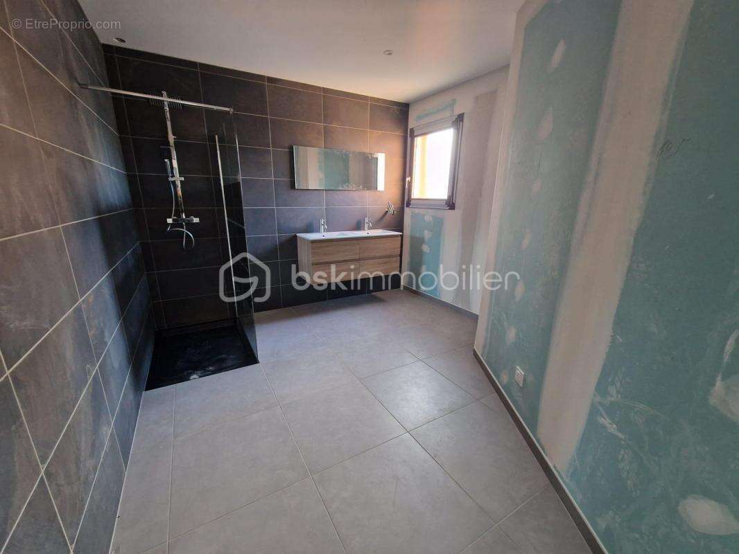 Maison à SAINT-VALLIER