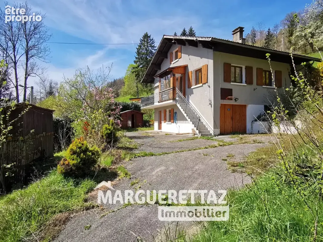 Lumineuse maison familiale à rénover, grand terrain, zéro vis à vis,  calme, belle vue dégagée - photo 18