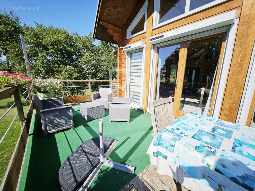 Maison lumineuse sur grand sous sol. - photo 4