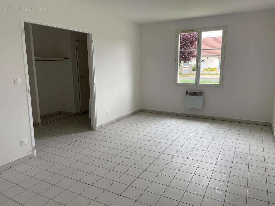 Maison à SULLY-SUR-LOIRE