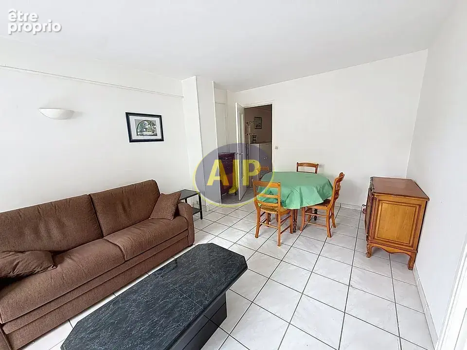 Photo Appartement à Paris-18e au prix de 519 400€