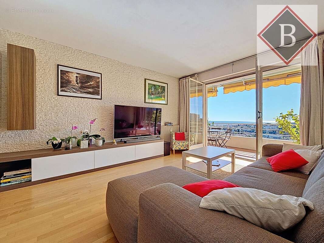 Appartement à LE CANNET