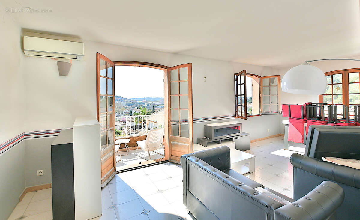Appartement à LA GARDE