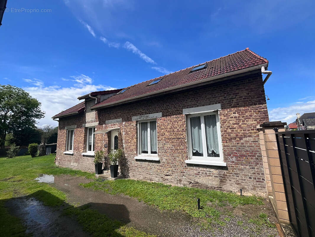 Maison à BRISSAY-CHOIGNY