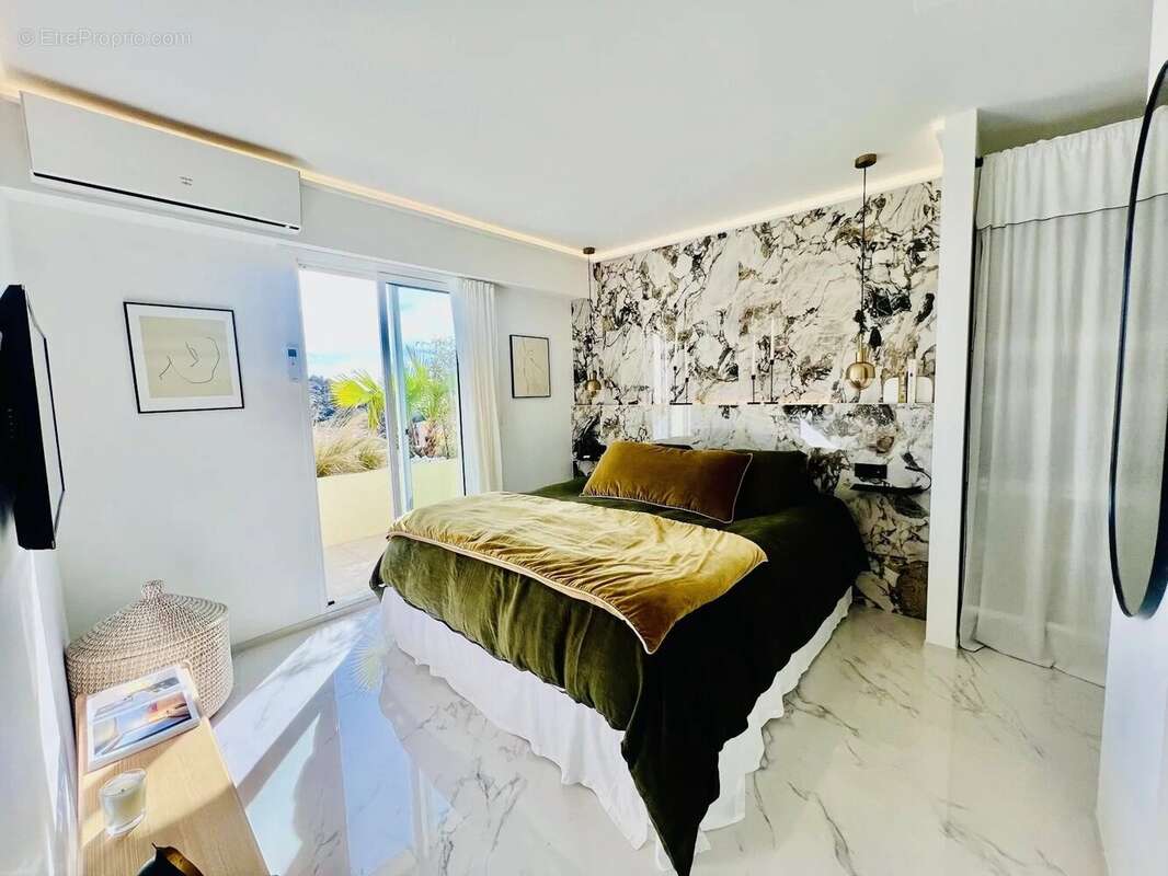 Appartement à VILLEFRANCHE-SUR-MER