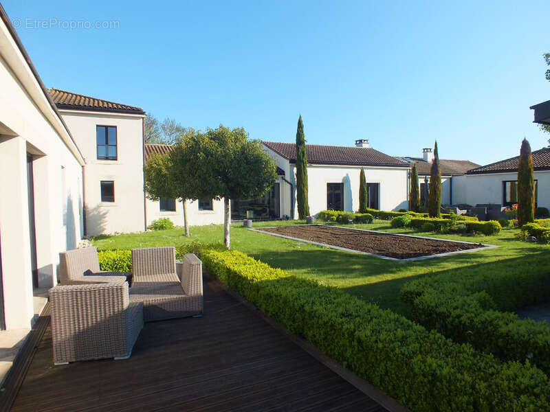 Maison à SEMUR-EN-AUXOIS