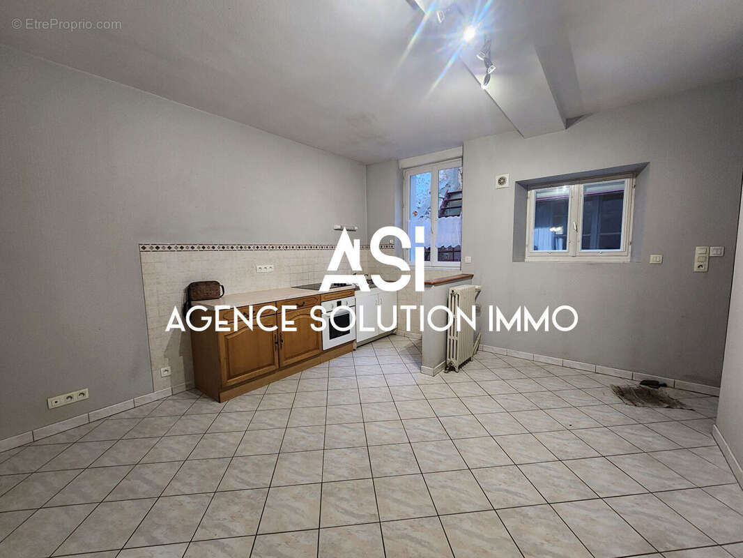 Maison à SILLE-LE-GUILLAUME