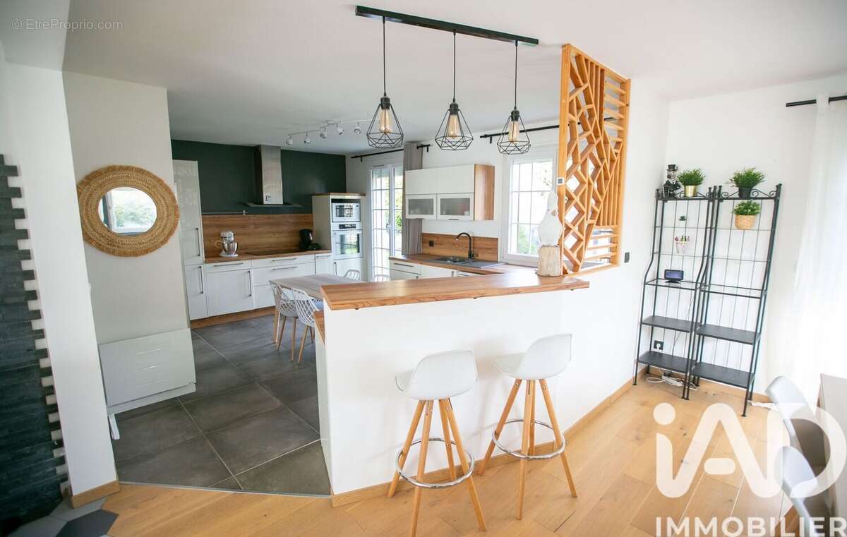 Photo 7 - Maison à LES CLAYES-SOUS-BOIS