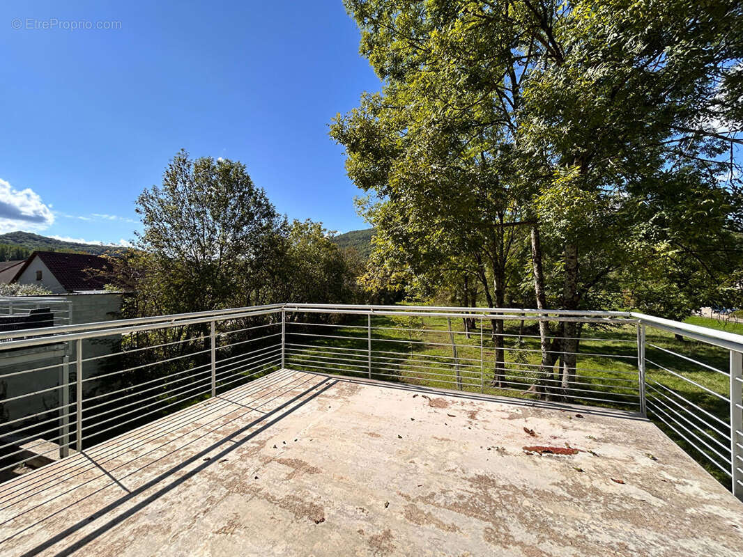 Appartement à BEURE