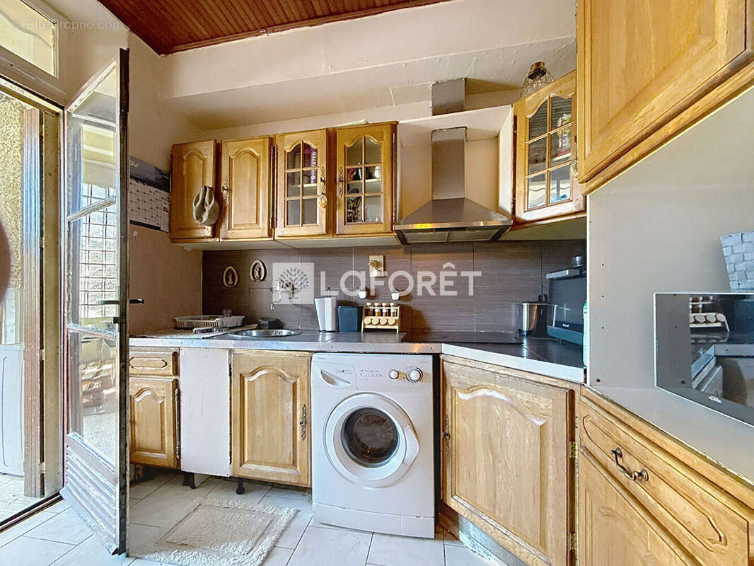 Appartement à MARSEILLE-15E