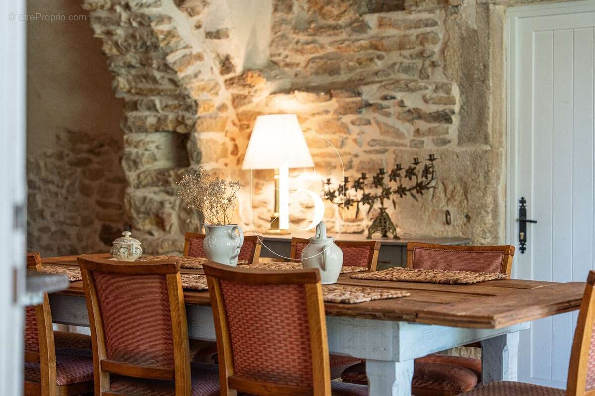 Maison à UZES