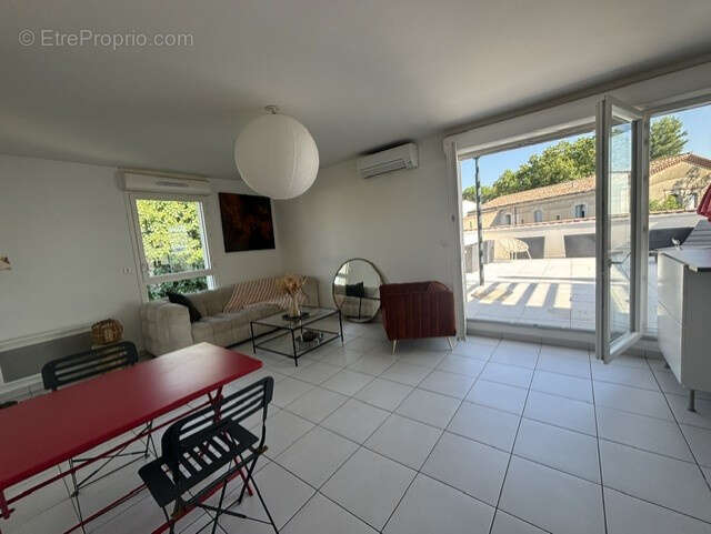 Appartement à SAINT-JEAN-DE-VEDAS