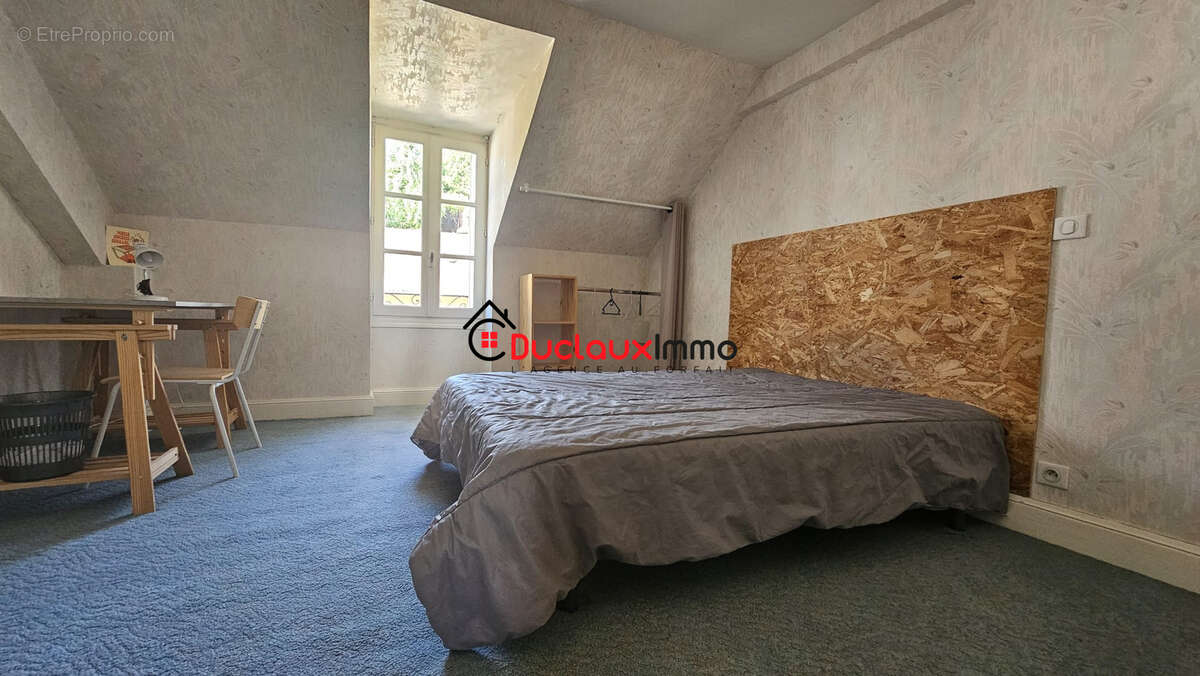 AURILLAC - Quartier très recherché - Immeuble en MONOPROPRIETE - photo 18