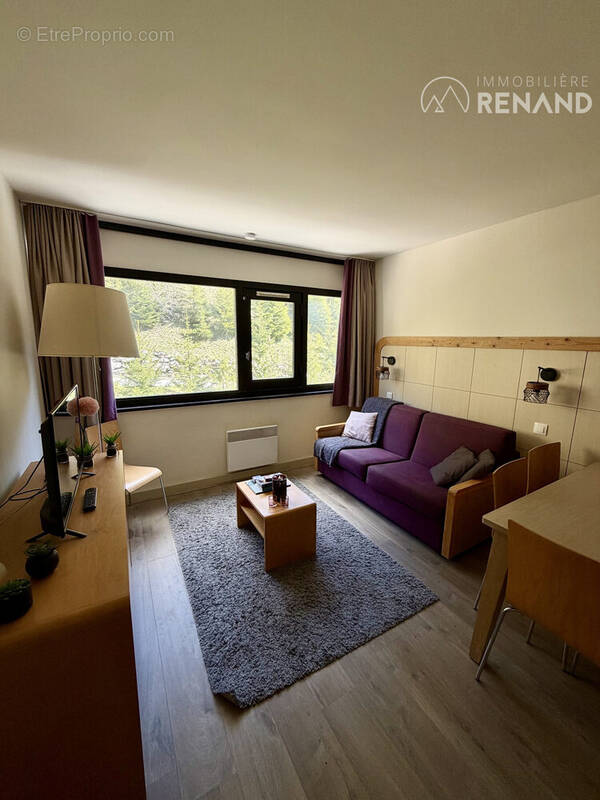 Pièce à vivre - Appartement à CLUSES