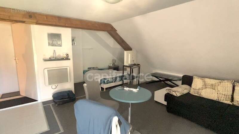 Maison à SAINT-MARTIN-DE-LA-PORTE