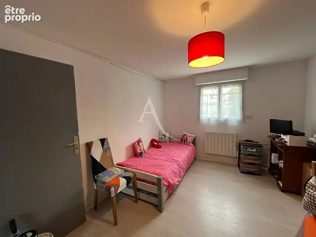 Maison à étage - 4 chambres - Les Achards - 131m² - photo 7