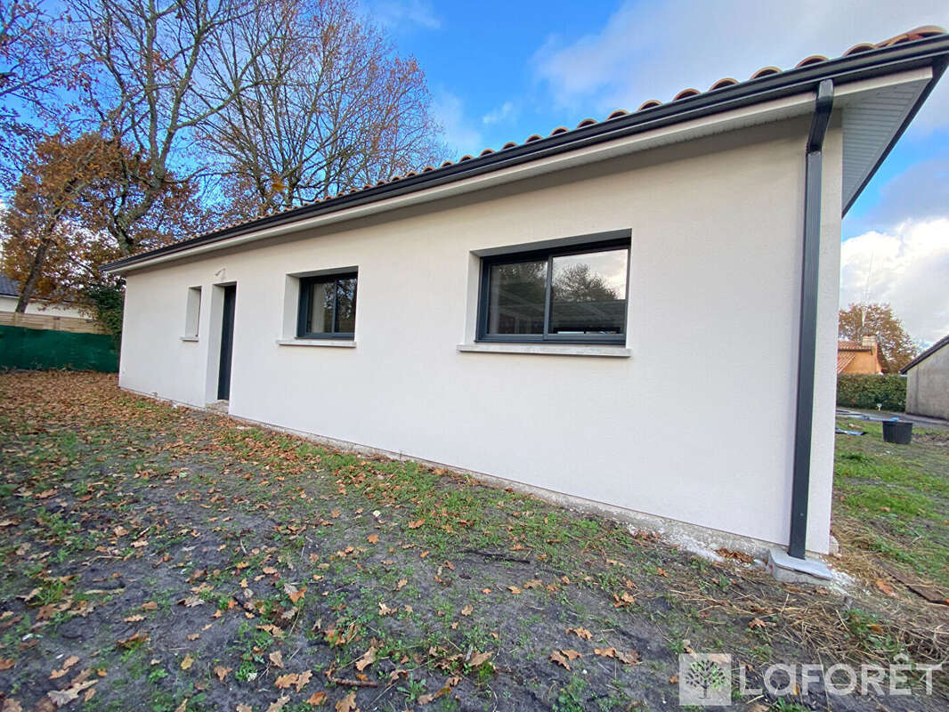 Maison neuve Saint Jean D Illac 6 pièces 133 m² - photo 11
