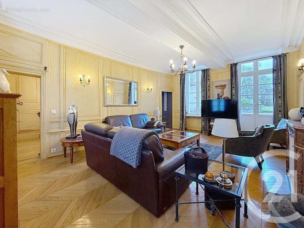 Maison à VILLENAUXE-LA-GRANDE