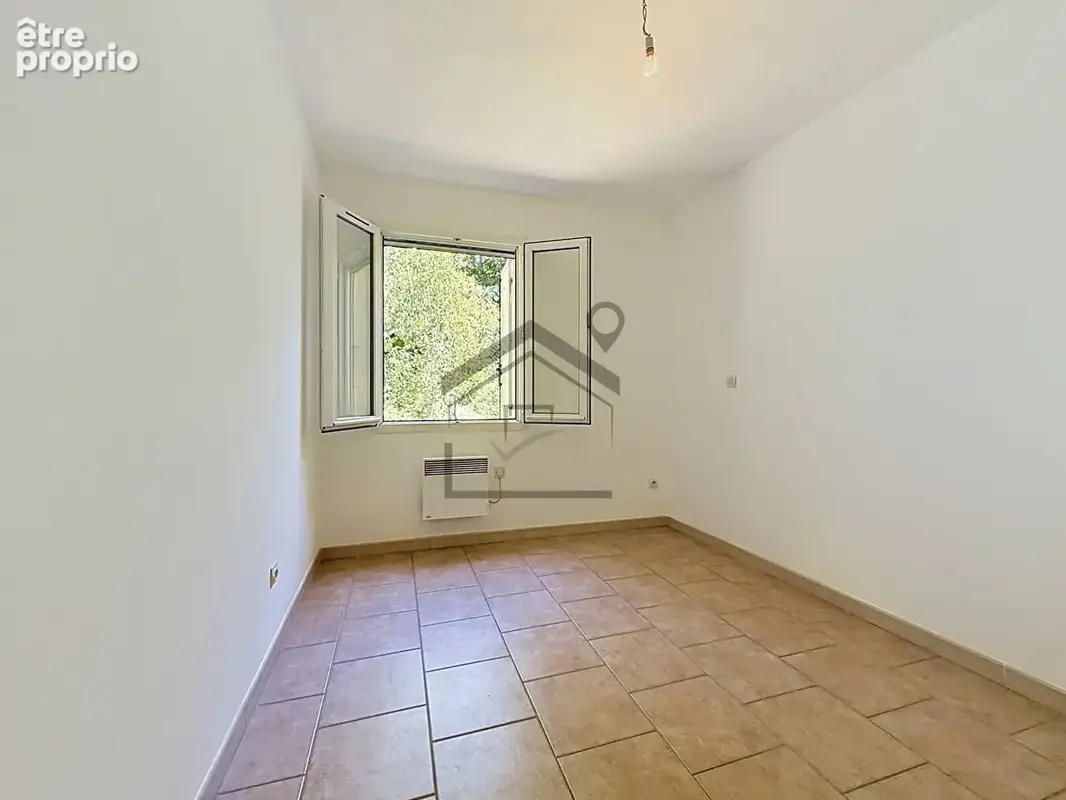 Maison 4 pièces 81 m² à vendre à Vitrolles (13127) - photo 6