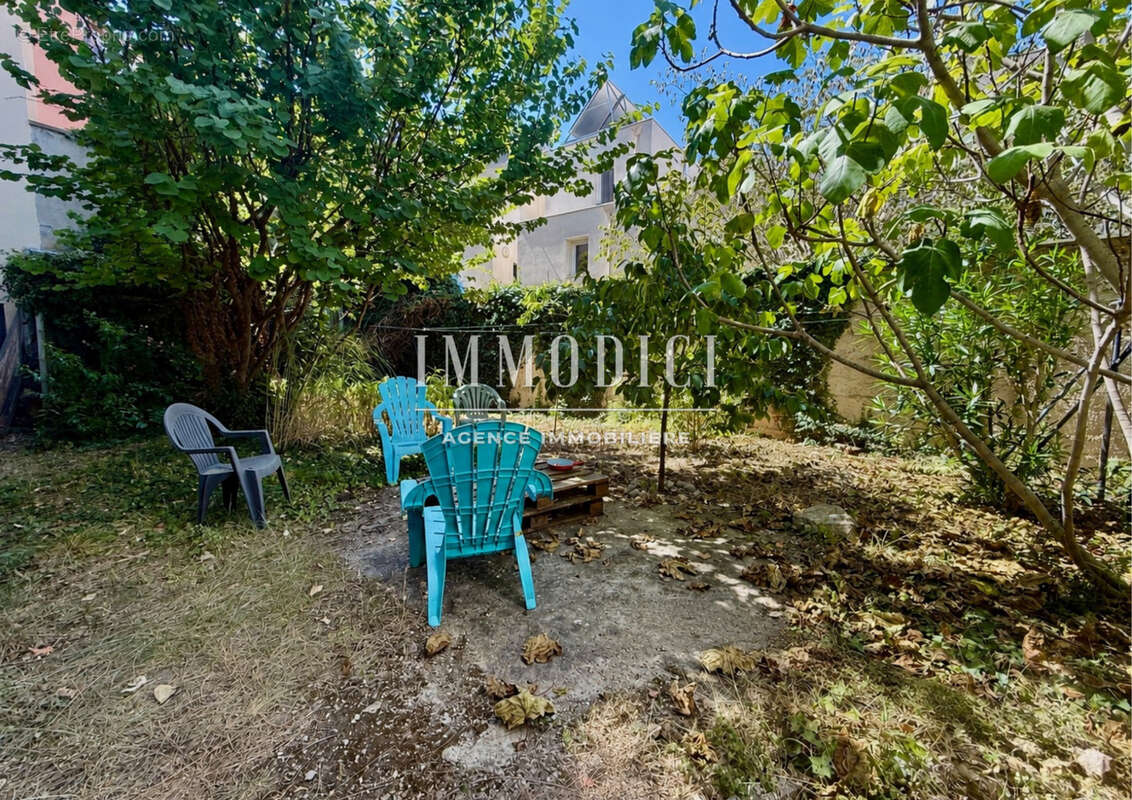 T3 traversant de 52 m2 au cœur du quartier États-Unis - 2ᵉ étage d'une copropriété - photo 20