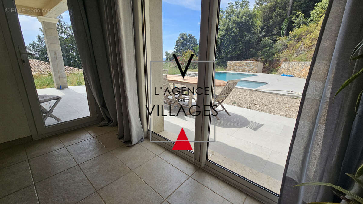 Villa 5 pièces de 173 M 3 - photo 13