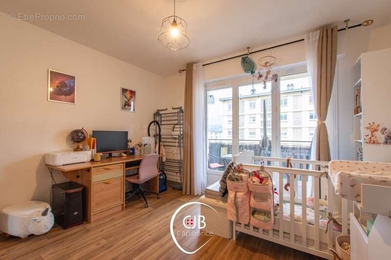 Appartement à BARBERAZ