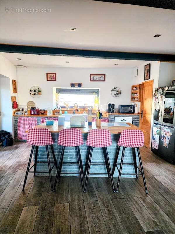 Photo 2 - Maison à SAINT-GEORGES-DE-RENEINS