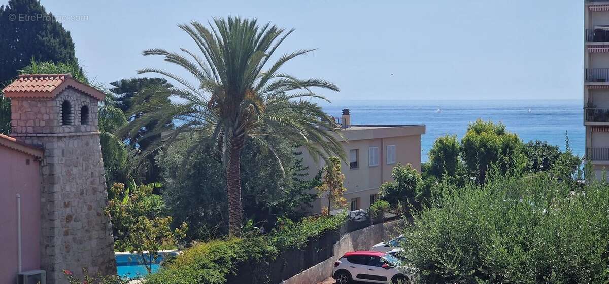 Appartement à ROQUEBRUNE-CAP-MARTIN