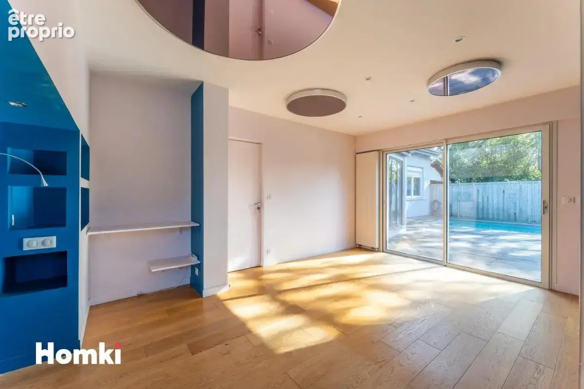 Maison/Villa T7 de 210 m² à Pessac 33600 - photo 12