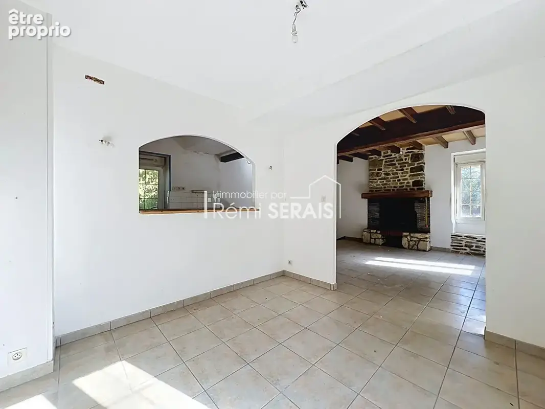 Maison à repenser à 5KM de VASSY -14410 - photo 6