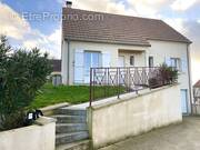 Façade - Maison à BONNETABLE