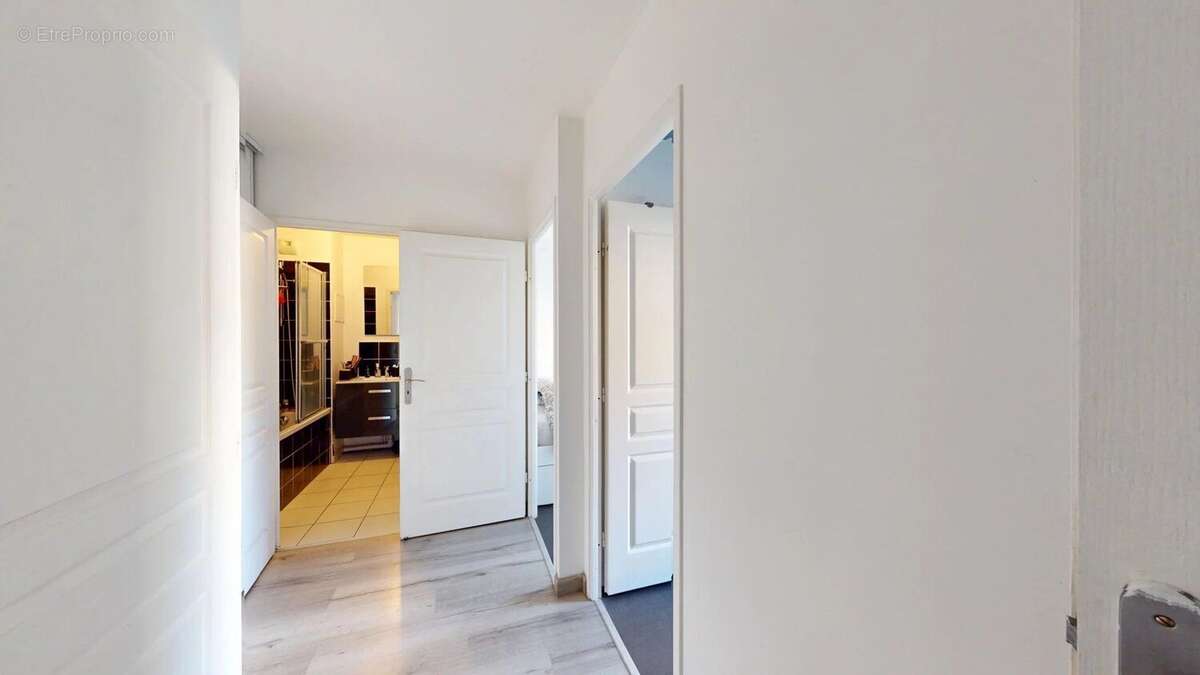 Appartement à VITRY-SUR-SEINE