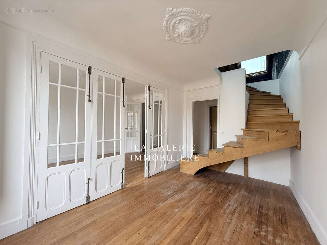 Appartement à ASNIERES-SUR-SEINE