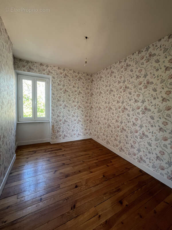 Maison à SAINTE-FLORINE