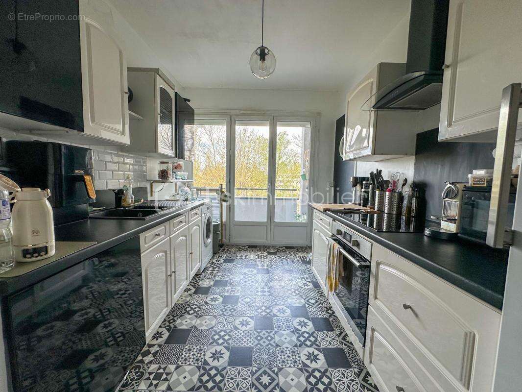 Appartement à SAINT-FARGEAU-PONTHIERRY