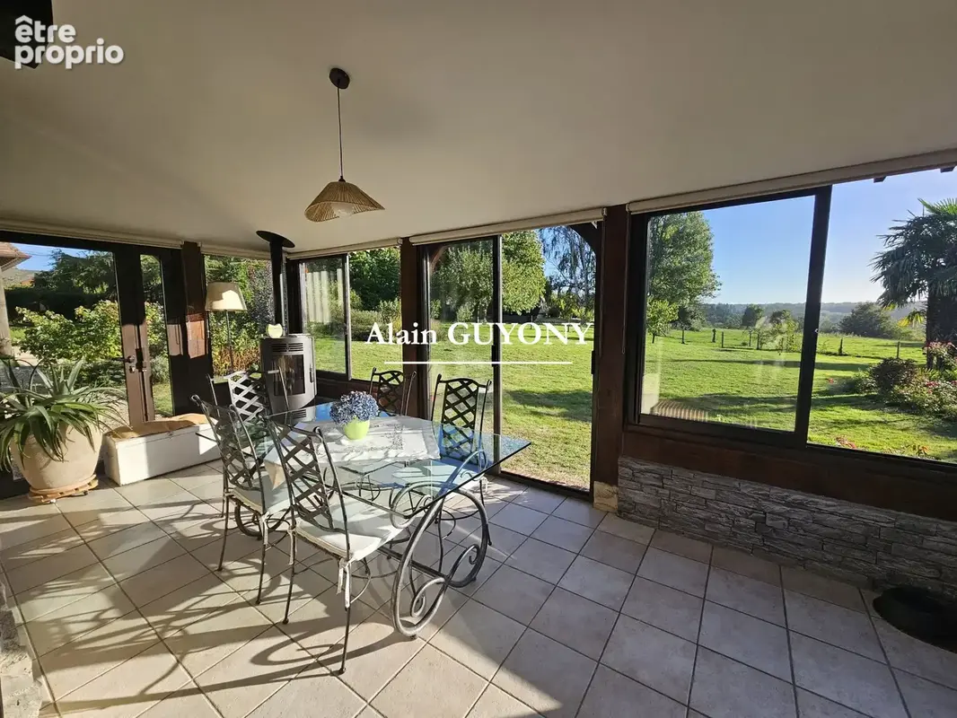 Maison 6 pièces 125 m² à vendre à Pont-L'eveque (14130) - photo 4