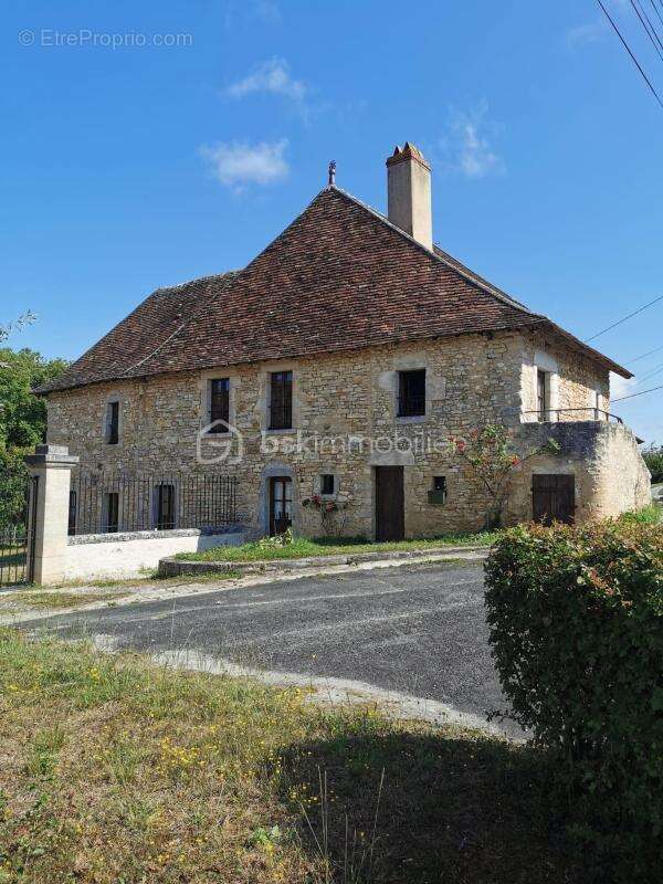 Maison à RIVARENNES