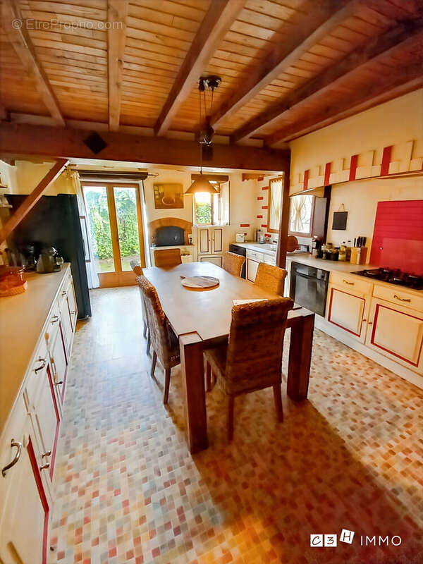 Maison à CINTEGABELLE