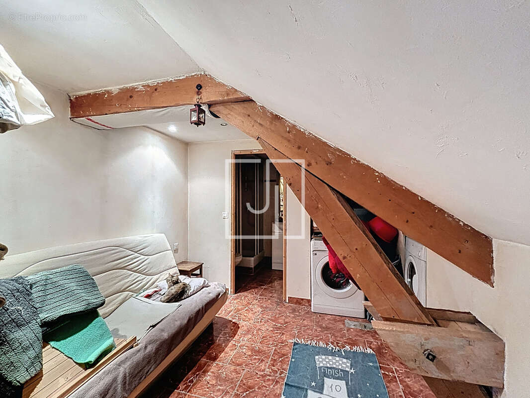 Appartement à LA CONDAMINE-CHATELARD