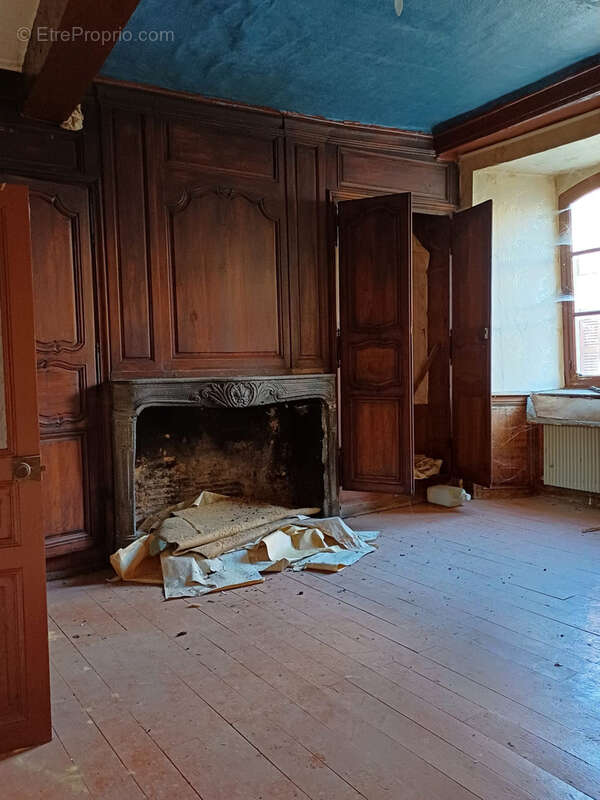 Appartement à COURPIERE