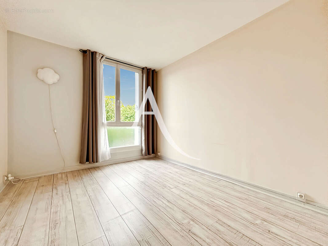 Appartement à BOIS-D'ARCY