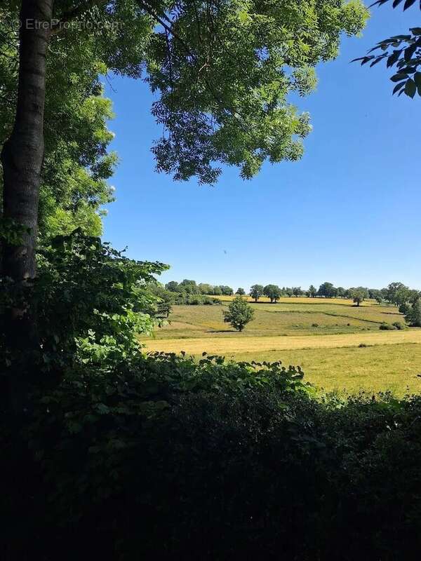 Maison à PREVERANGES