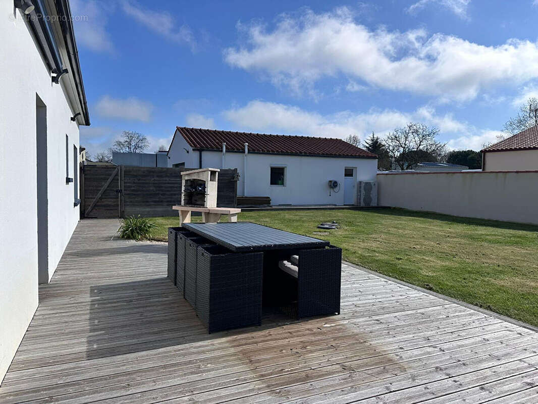 Maison à GROSBREUIL