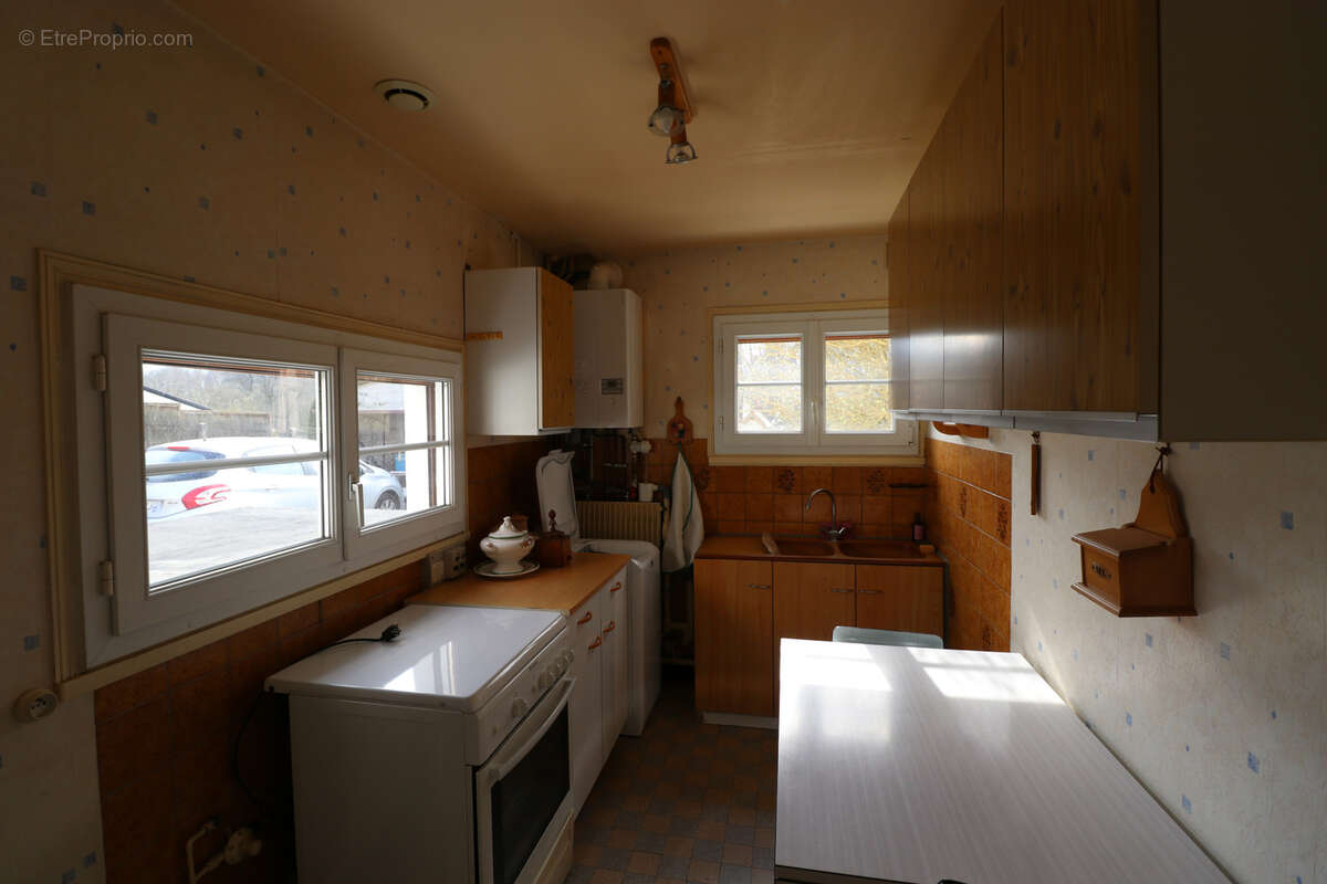 Maison à SAINT-GEORGES-SUR-EURE