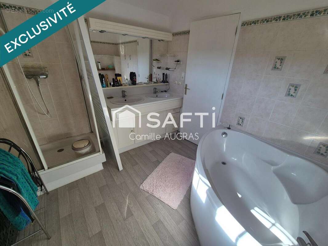 Maison 236 m² à Sardent  - photo 7